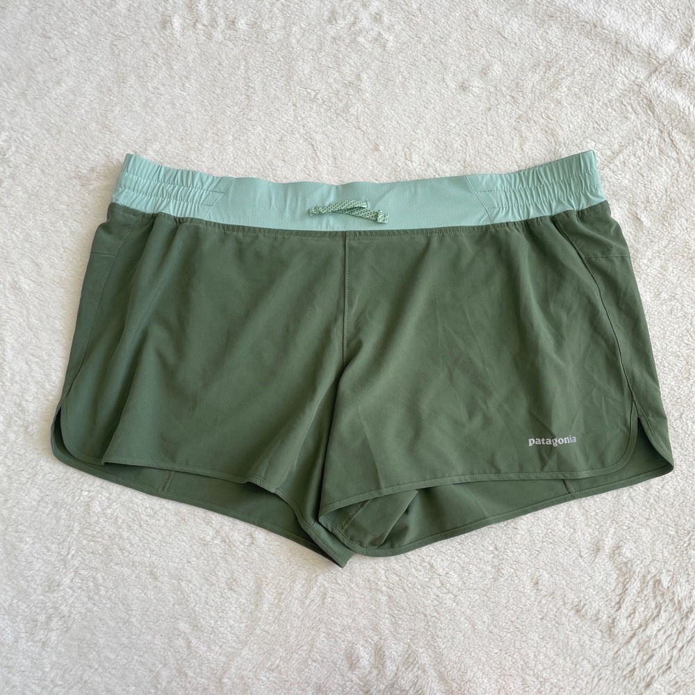 NWT Patagonia Womens Nine Trails Shorts 4" Camp Green Running Hiking Size XL